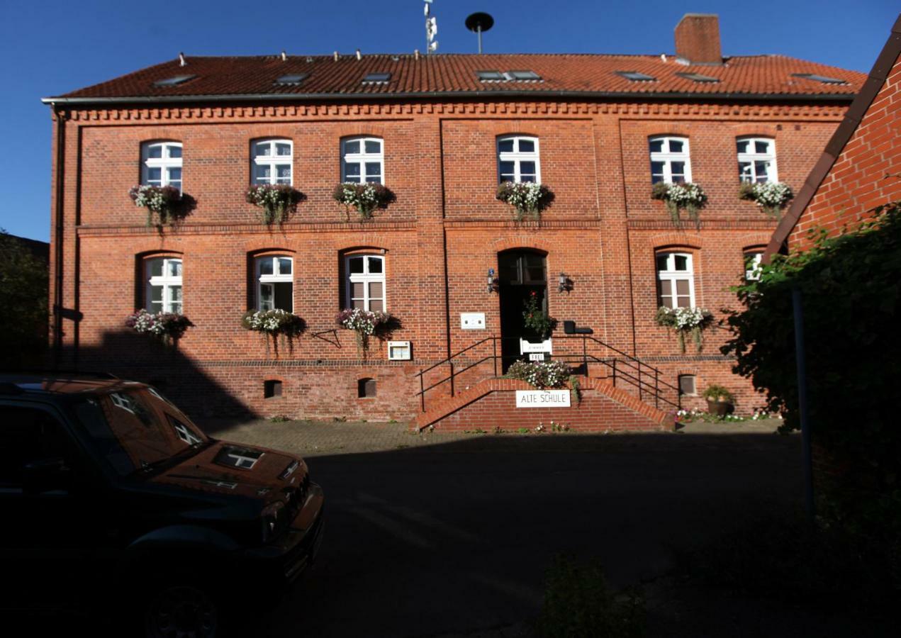 Alte Schule Schnackenburg Hotel Екстериор снимка